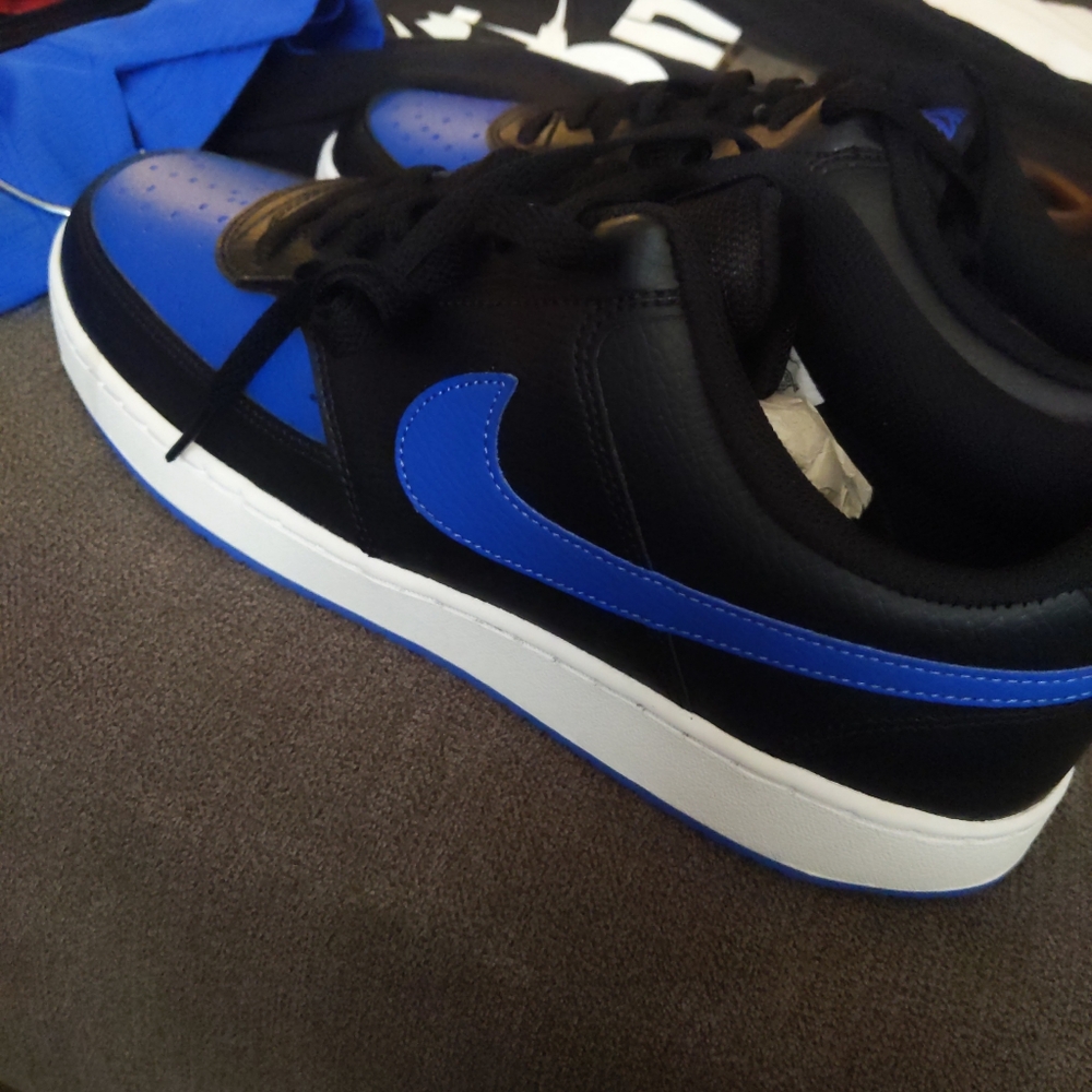 Men's Nike court vision shoes size 10